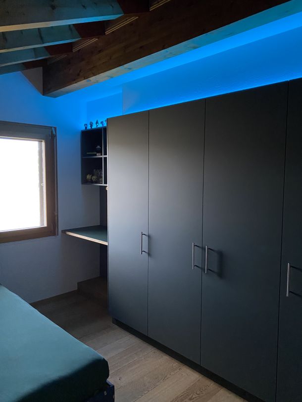Schrank 02